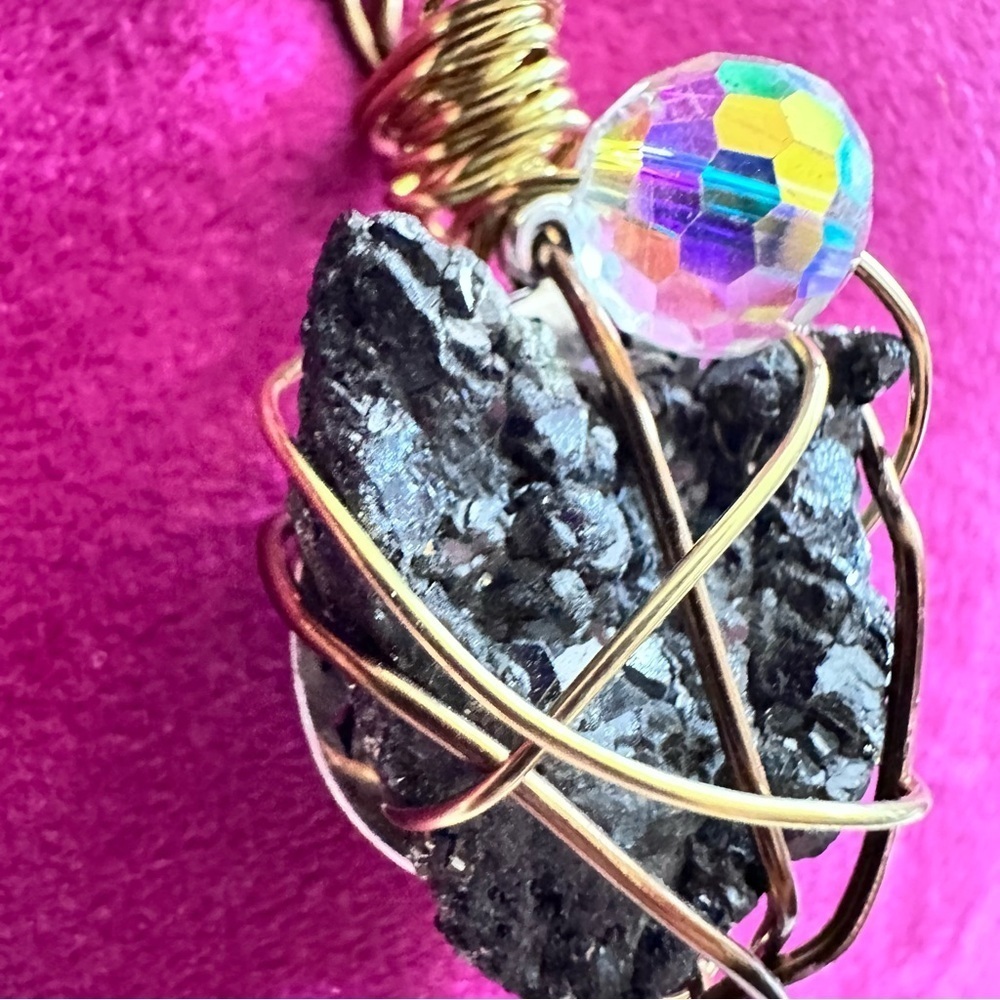 Collage Handmade Fools Gold Pendant Wire Wrapped Black Stone Necklace 4360 P - Picture 4 of 9